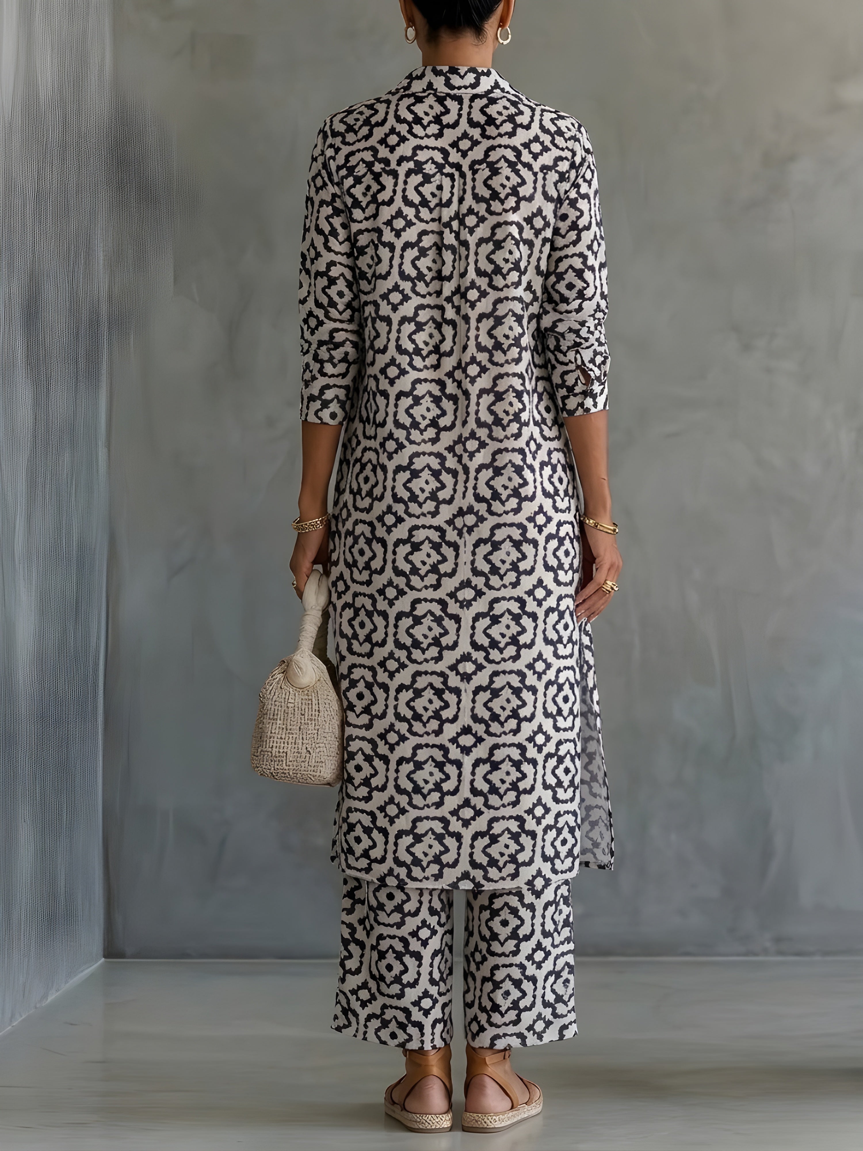 Lucrezia | Completo elegante stampato con tunica fluida e pantalone