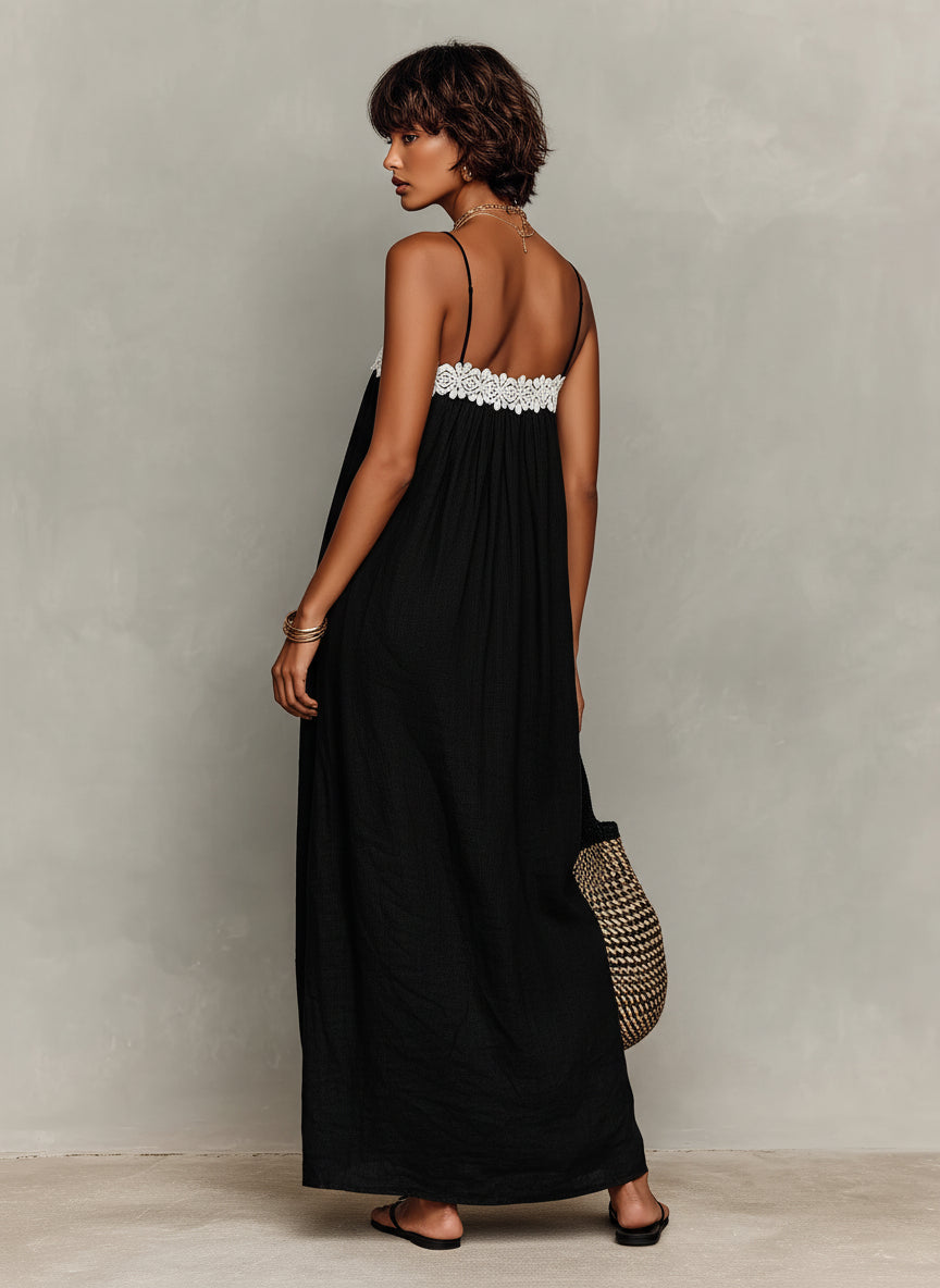 Lizzie™ | Flowing Maxi Dress with Floral Lace