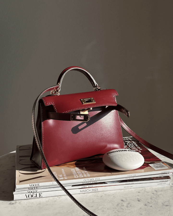 Gwen™ | Elegant Burgundy Leather Mini Bag