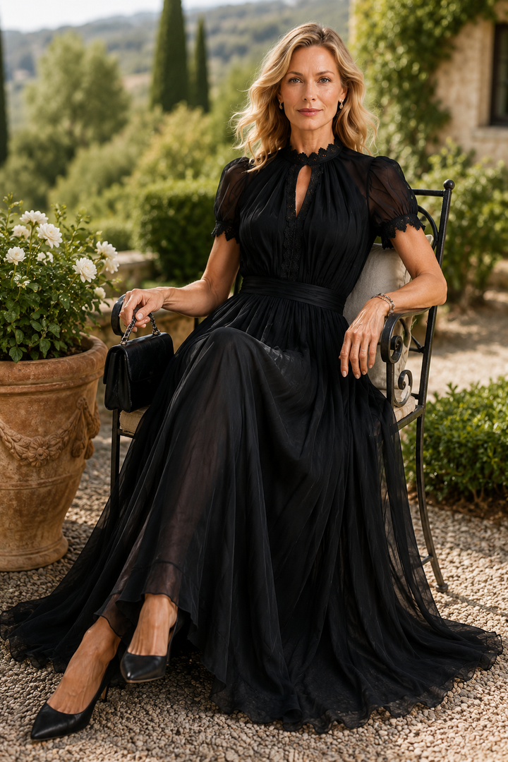 Joy™ | Elegant Muslin Dress with Lace