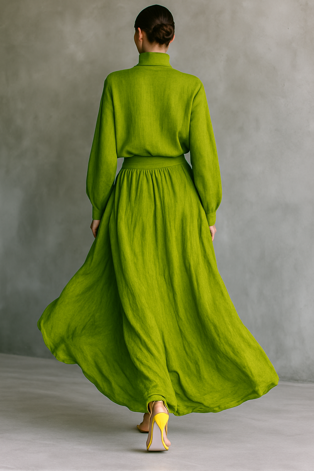 Vivienne™ | Luxury Linen Two-Piece Set with High Waist and Flowing Cut