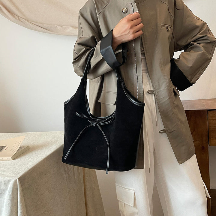 Isla™ | Elegant Bag with Bow and Vegan Textures