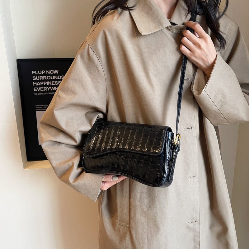 Grace™ | Structured Two-Tone Bag